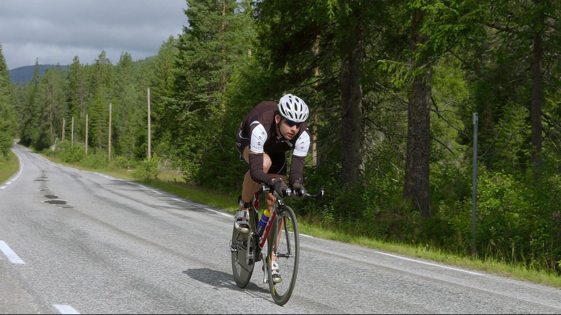 格纳布里一剑封喉,西班牙的节奏艺术让比利时窒息